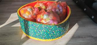 Сухой бассейн вместе с шариками в очень хорошем состоянии