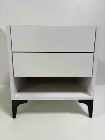 Прикроватная тумбочка