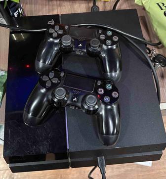 Продам playstation 4