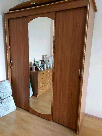 Спальный гарнитур