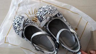 Продам туфли детские