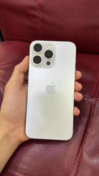 Iphone 15 pro max 256 gb white