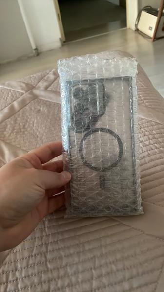 Продам чехол на Samsung S24 Ultra