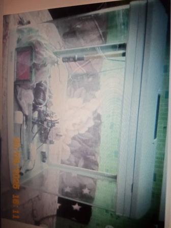 Продам срочно аквариум для рыбок 50-60 литров.