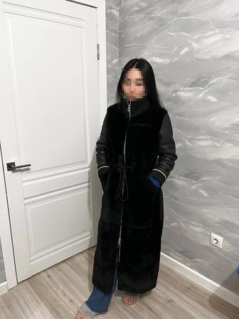 Продаю зимнюю дубленку