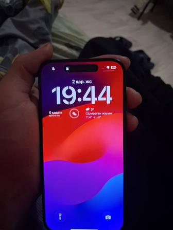 Айфон 15про 256гб 89%