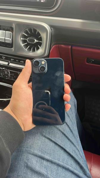 Продам Айфон 13 хорошем состоянии