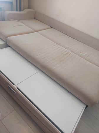 Диван большой