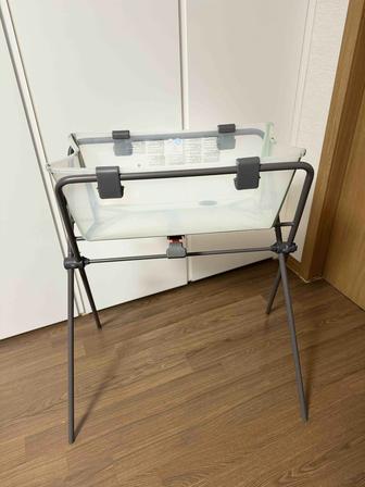 Продам ванночку Stokke