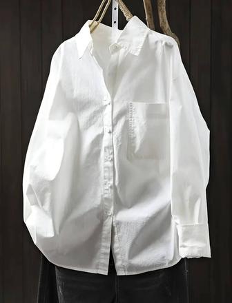 Стильная белая рубашка
