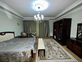 Спальный гарнитур - кровать, банкетка, 2 тумбы, шкаф, туал.столик
