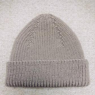 Шапка вязаная