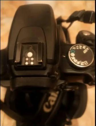 Фотоаппарат Canon 350d тушка c комплектом, кодак, вспышка..