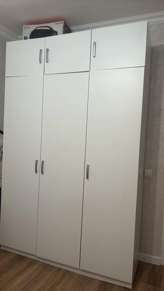 Срочно продается шкаф для одежды