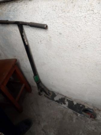 Продам самокат срочно