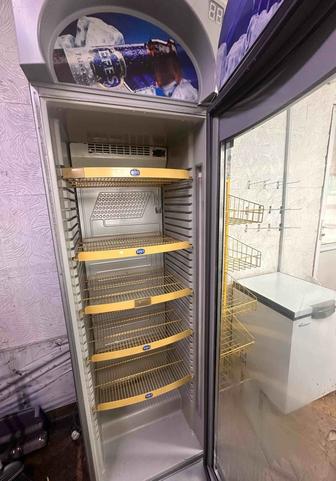 Продам холодильник