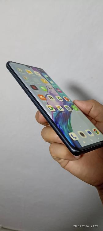 Продам Mi Note 10 Lite