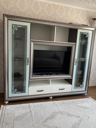 Шкаф для гостиной