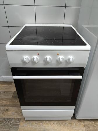 Продам электрическую плиту