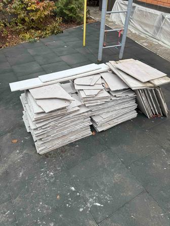 Кафель, Б/У. В хорошем состоянии. Размер 60х60, 60х30.