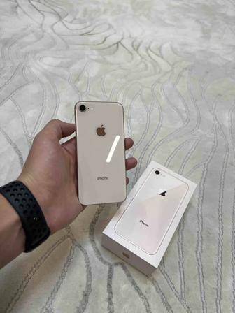 iPhone 8 64 gb Gold