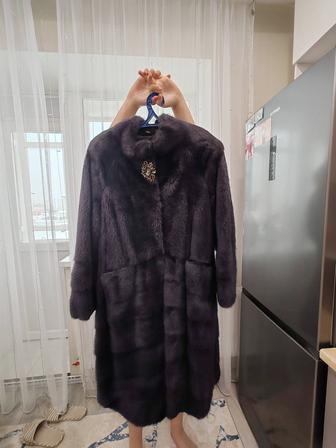 Продам норковую шубу