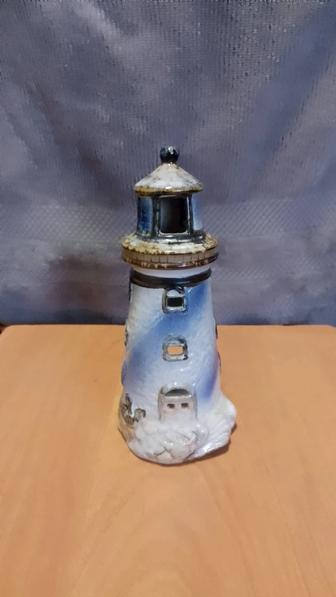 Керамическая фигурка маякГолландия