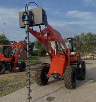 Ямобур буроям на базе фронтального погрузчика 1куб . Мини погрузчик