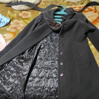 Продам пальто