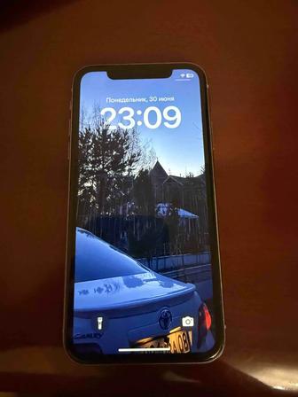 Срочно продам IPhone 11