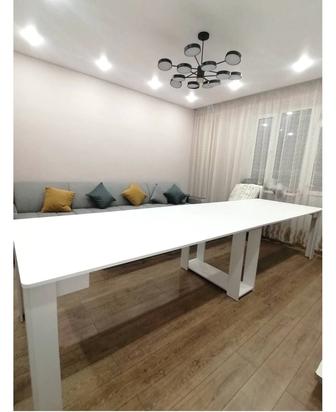 Продам стол трансформер консоль. Длина 3 метра, ширина 1 метр, высота 76 см