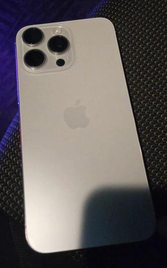 Продам Новенький IPhone 15 pro max 256 97%