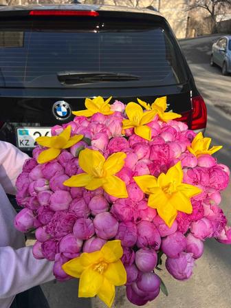 Букеты из пионов