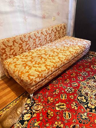 Отдам даром диван