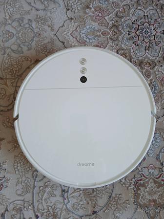 Продам пылесос робот Dreame F9, цвет белый