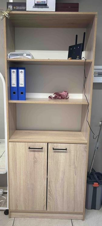 Офисный шкаф