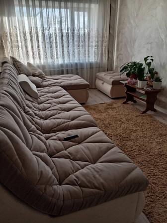 Продам мягкий уголок новый