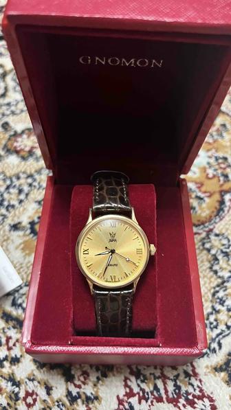 Продам часы золото