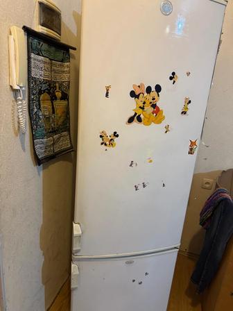 Холодильник отдам