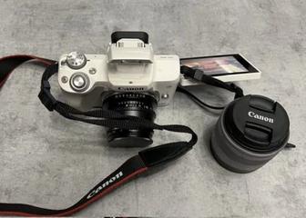 Canon EOS