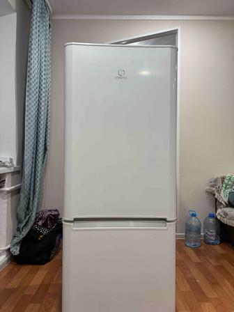 ХОЛОДИЛЬНИК ПРОДАМ 25000тг
