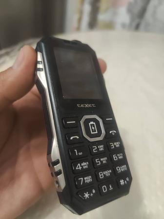 Продам телефон