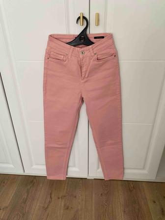 Продам несколько женских брюк размер xs - s