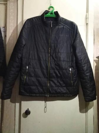 продам мужскую куртку ,в хорошем состоянии