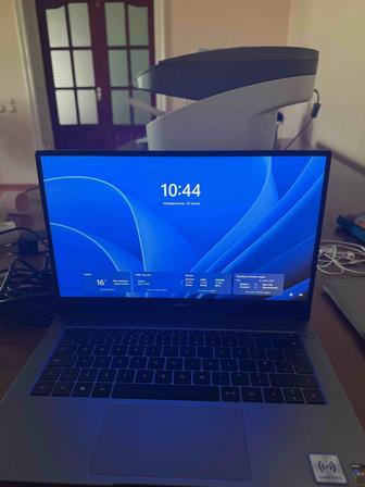 Huawei MateBook D14