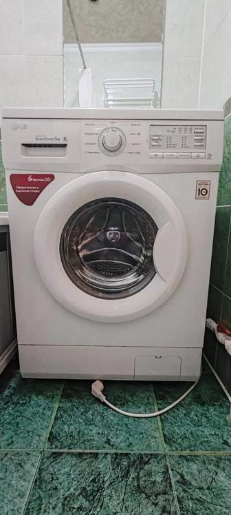 Продам стиральную машину