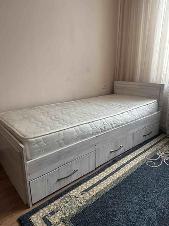 Кровать односпальная