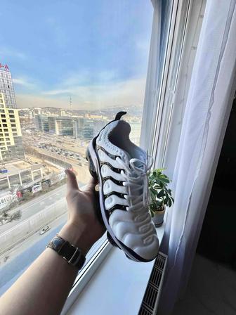 Nike Air VaporMax Plus White