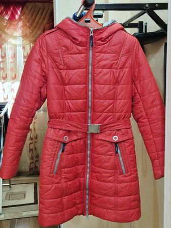 Продам женскую зимнюю куртку