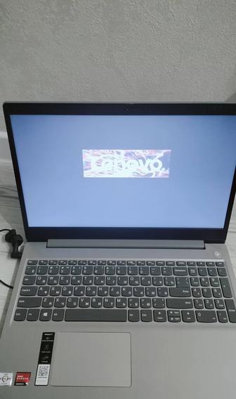 Ноутбук в отличном состоянии Lenovo